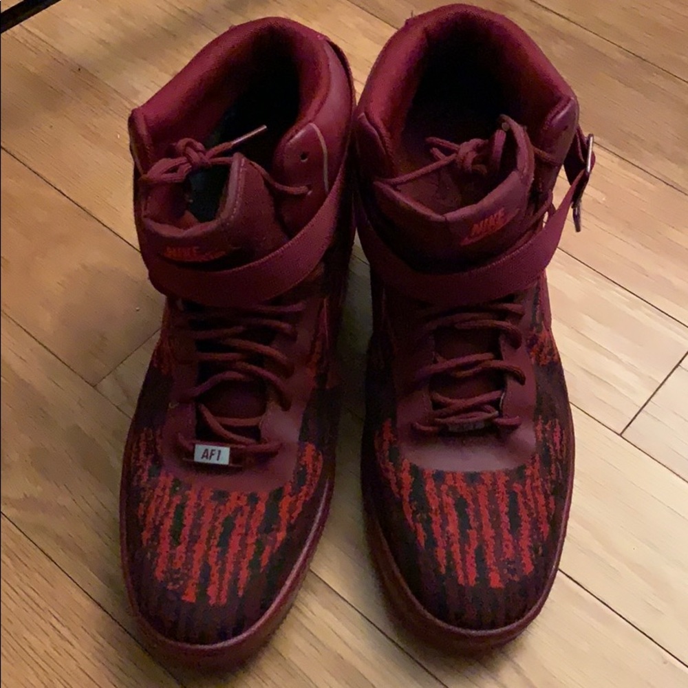 Nike Air Force 1 Sneakers